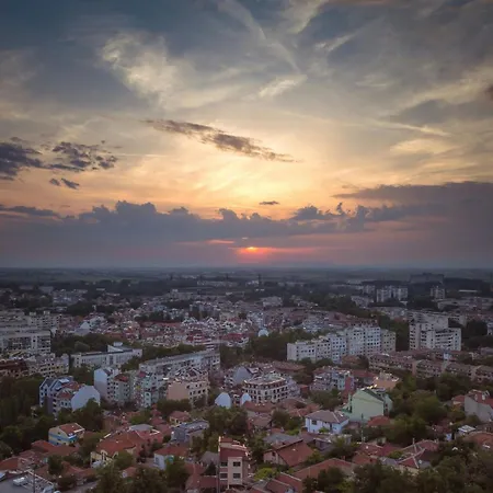 Apartment Stay, Work And Explore 1Br With Balcony By Flat Manаger *