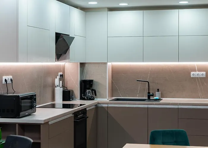 One-bedroom With Free Street Parking, Free Gym Pass And Office Setup * Φιλιππούπολη